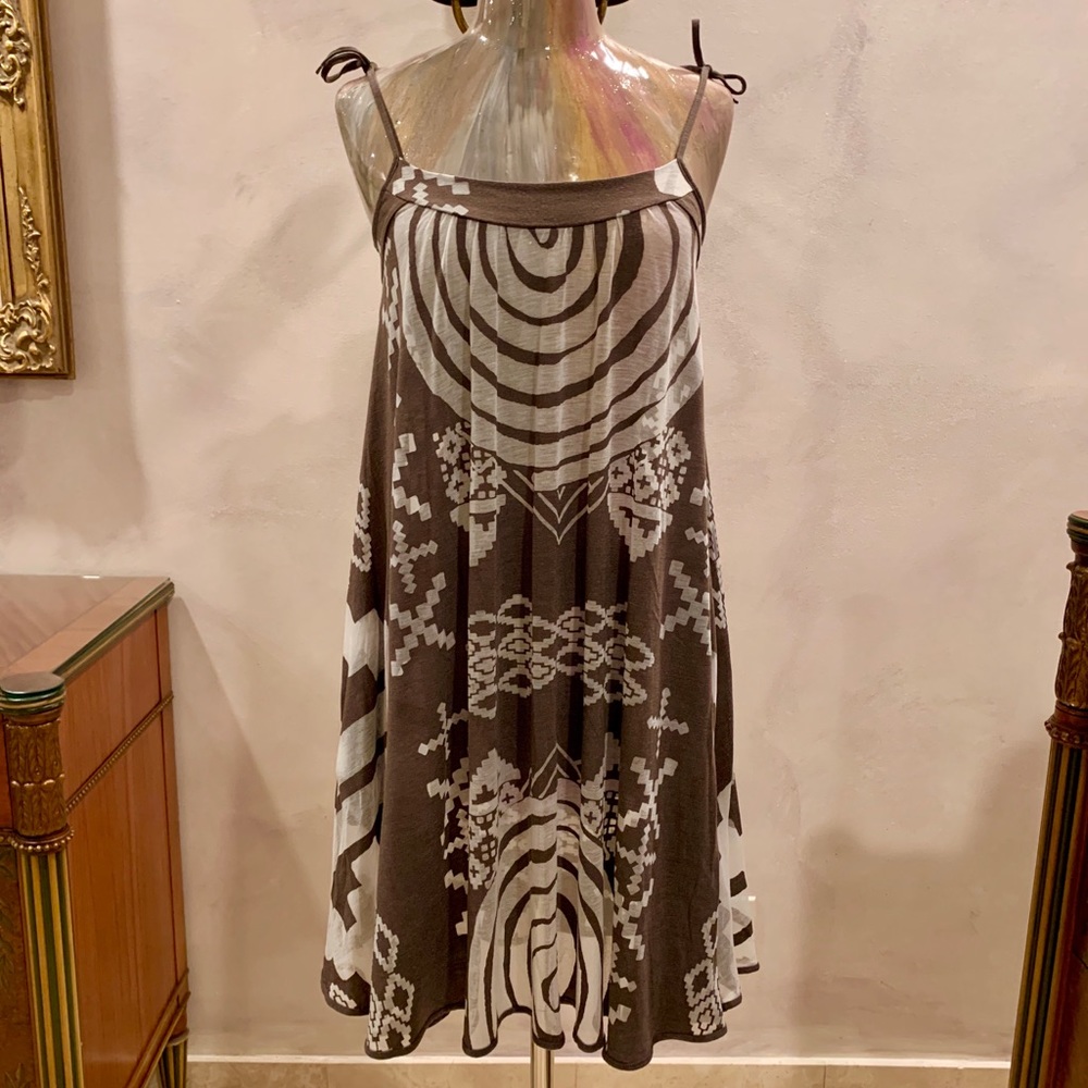 Dress Hugo Boss free flowing spaghetti stripes